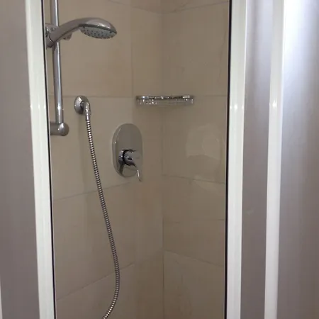 Trocadero 2* Ριτσιόνε