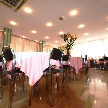 Trocadero Hotel